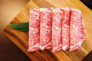 A5 Wagyu dilimlerinde yoğun mermerleşme